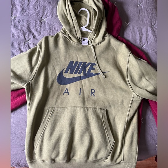 Nike sweatshirt - Picture 1 of 1